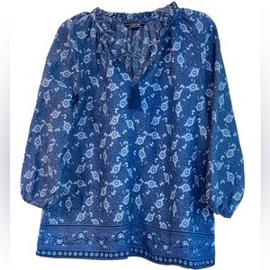 Land’s End linen tunic, smocked like style, peasant top. Size medium (10-12)GUC